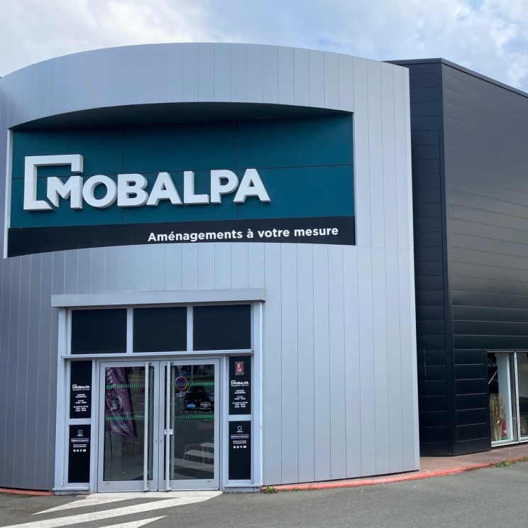 Foto 2 di Mobalpa