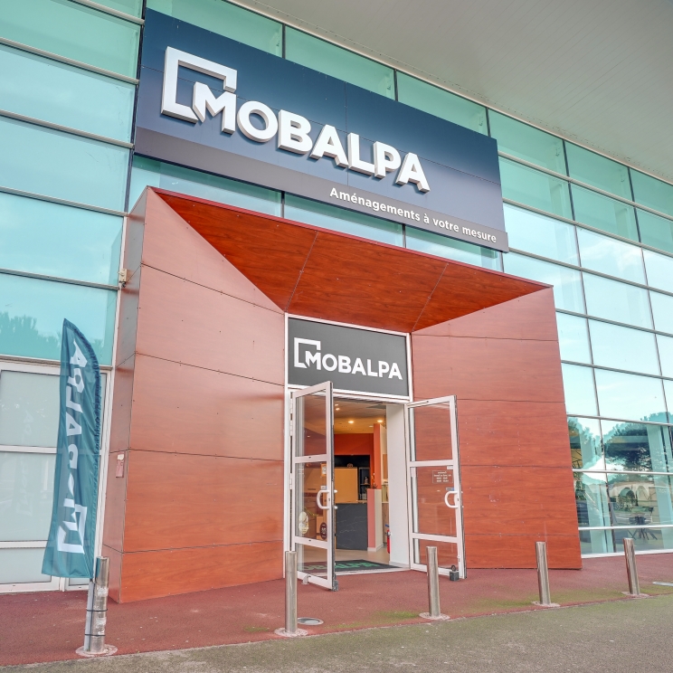 Foto 2 di Mobalpa
