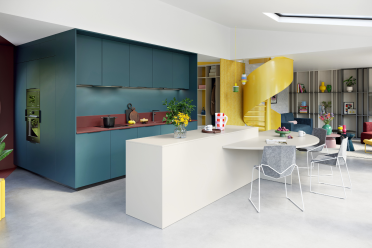 Mobalpa ambiance coloré pour une cuisine avec îlot