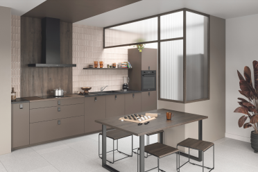 Pourquoi aménager une cuisine avec verrière sur salon ? 