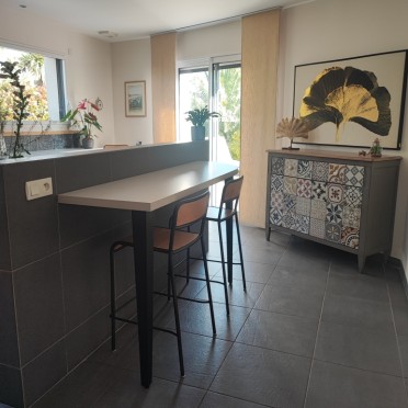Table repas couleur craie 