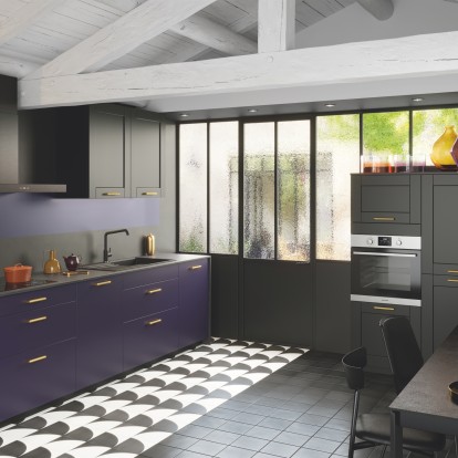 cuisine noire et violet