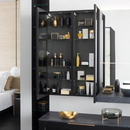 vitrine rangements salle de bains